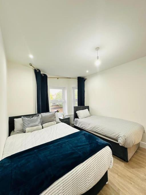 Gladstone House Holiday home *